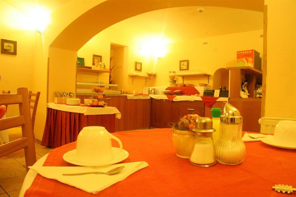Central Hotel Tiepolo Prague Extérieur photo