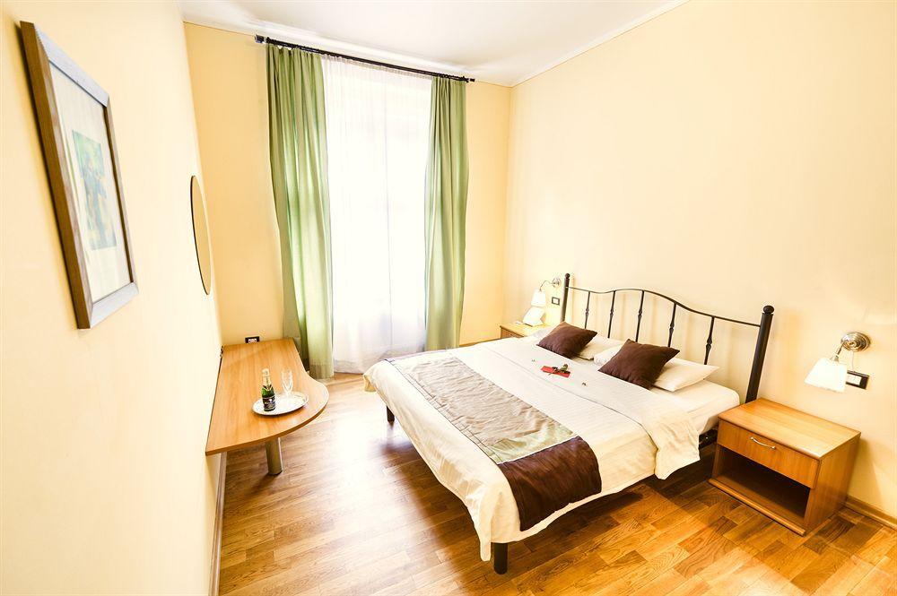 Central Hotel Tiepolo Prague Extérieur photo