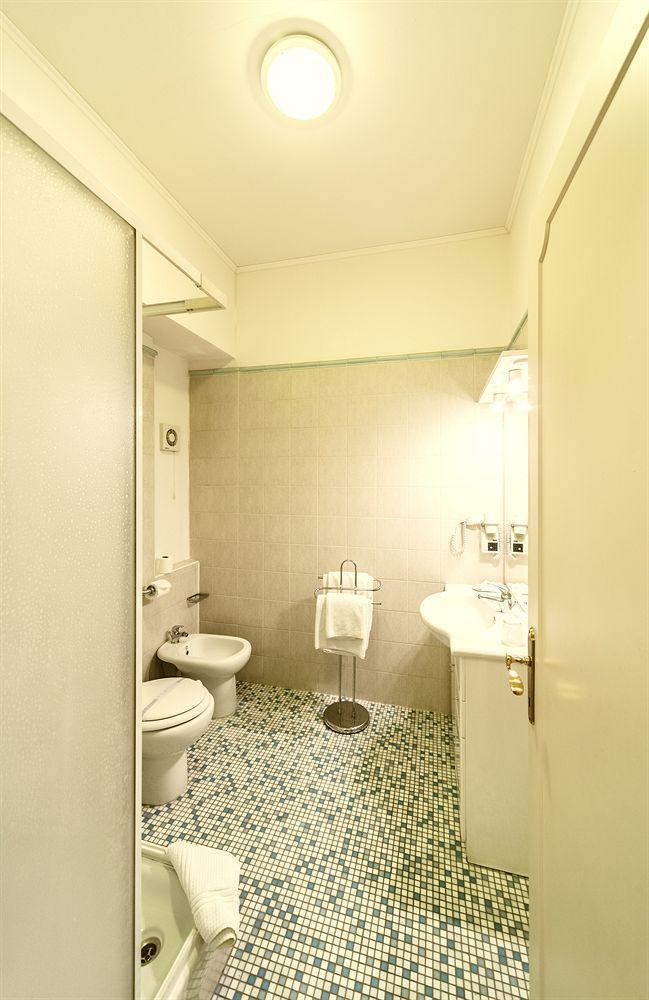 Central Hotel Tiepolo Prague Extérieur photo